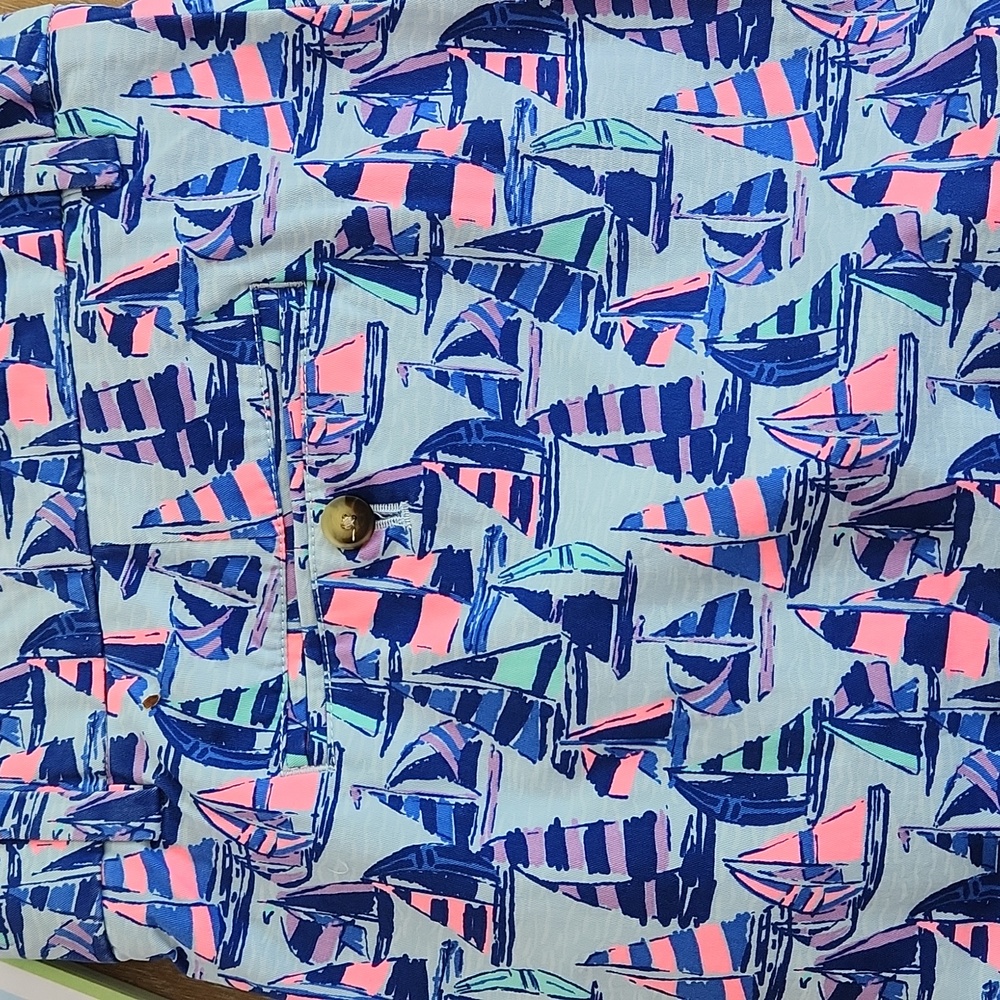 NWT Vineyard Vines Sailboat Breaker shorts - Picture 3 of 5
